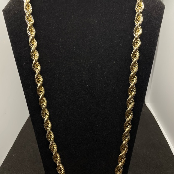 Hollow Rope Chain - Picture 2 of 4